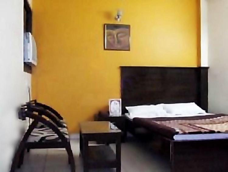 Hotel Shreeram Deluxe New Delhi Exteriör bild